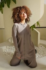 Relaxed Fit Zip-Up Top – Mushroom